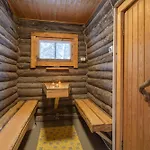 Kuukkeli Log Aurora- Secret Huoneisto
