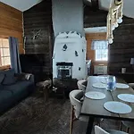 Huoneisto Kuukkeli Log Aurora- Secret