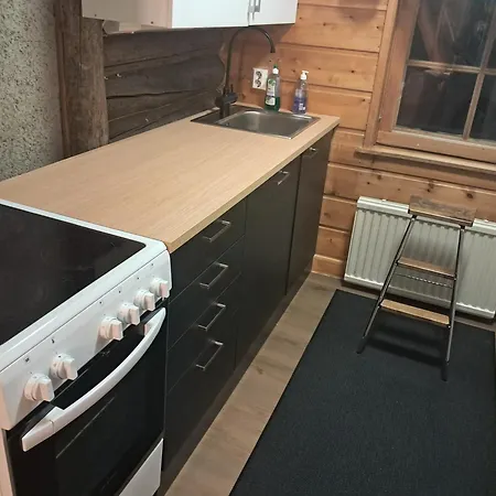 Kuukkeli Log Aurora- Secret Apartman